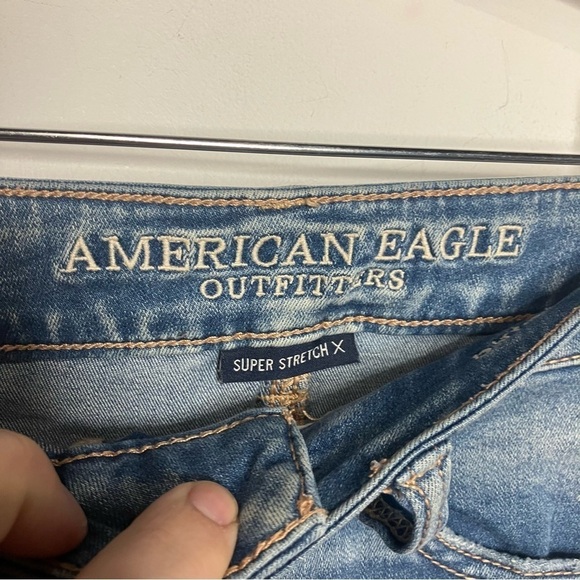 American Eagle Outfitters hi-rise jeggings distressed size 4 short - Picture 3 of 7